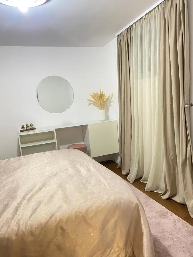 Sweet Flat With 2 Bedrooms Split Croatia